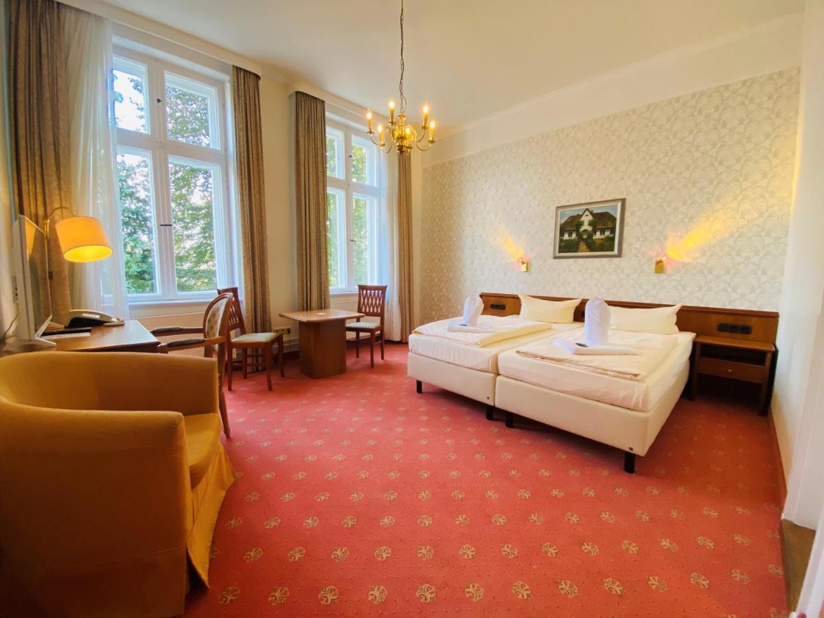 Hotel Kaiserhof Deluxe 吕贝克 外观 照片